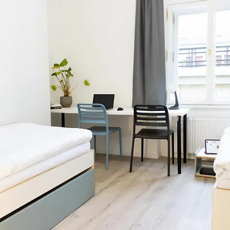 Ξενοδοχείο με διαμερίσματα Zeitraum Student House - Prvniho Pluku 3*