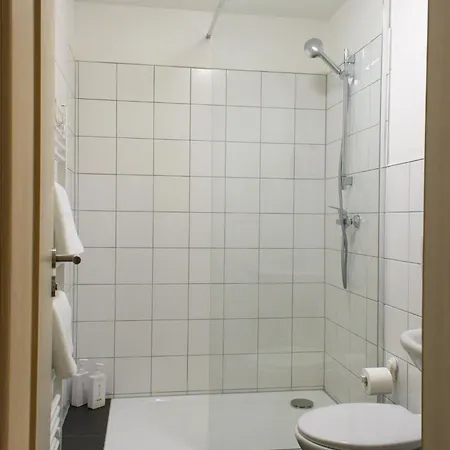 Zeitraum Student House - Prvniho Pluku Aparthotel Prague