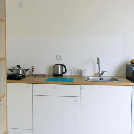 Zeitraum Student House - Prvniho Pluku Aparthotel